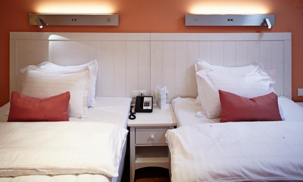 Rudolfo Hotel Львов Экстерьер фото