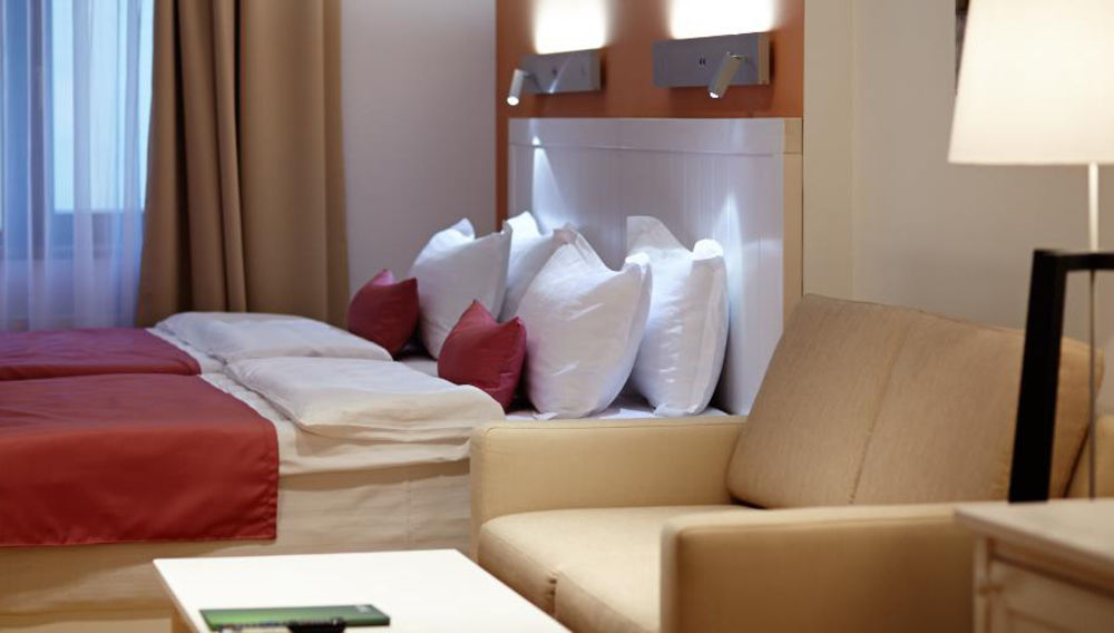 Rudolfo Hotel Львов Экстерьер фото